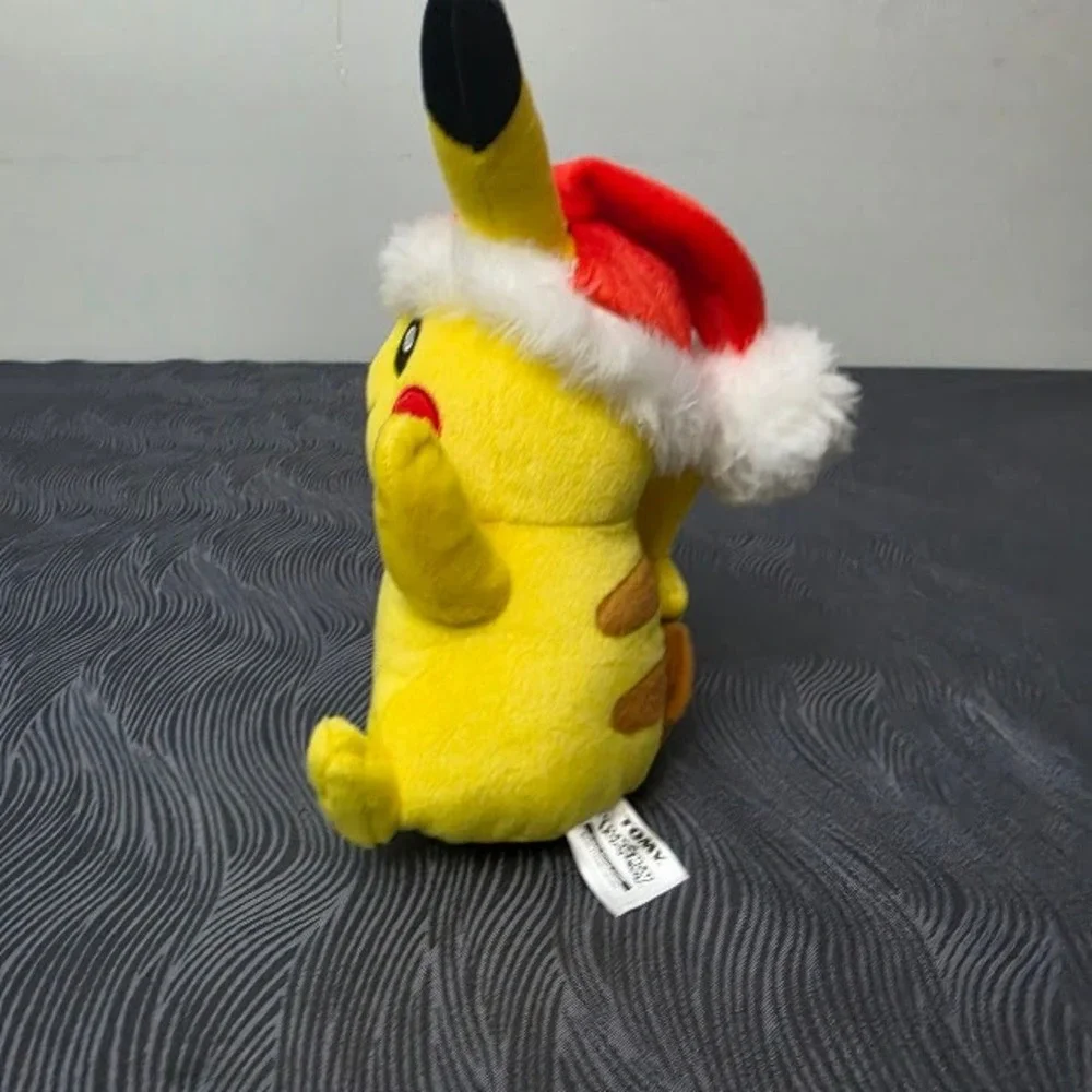 TOMY Pokemon 2017 Winking Pikachu Plush Santa Christmas Hat 8: Stuffed Animal